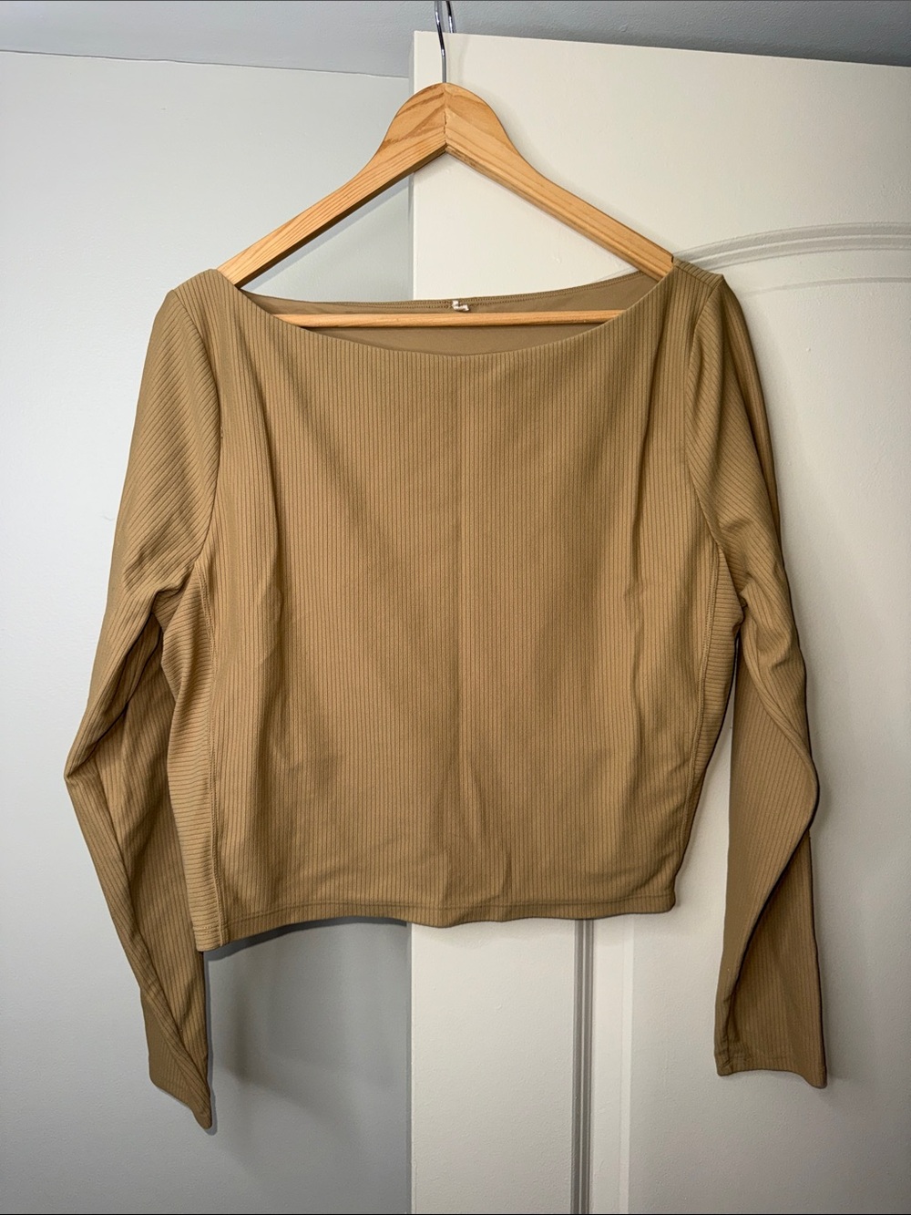 CALIA Rib Boat Neck Long Sleeve Shirt | Tan Brown | XXL | Built-In Bra